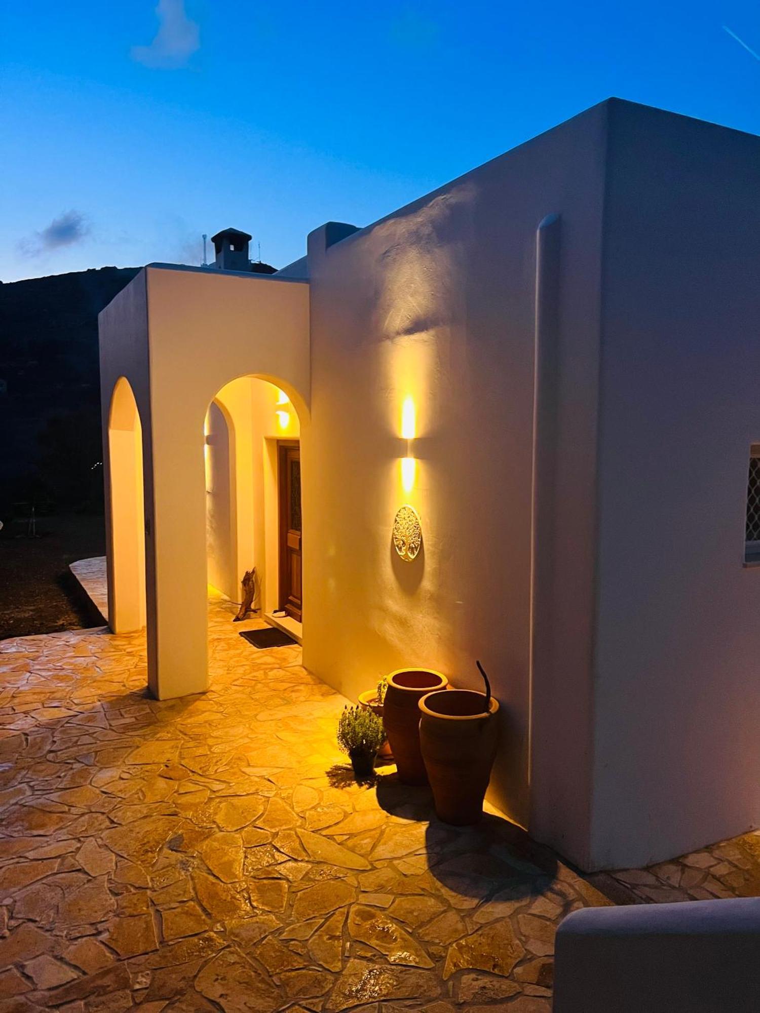 Haroupia Hillside Villa Kalymnos Town