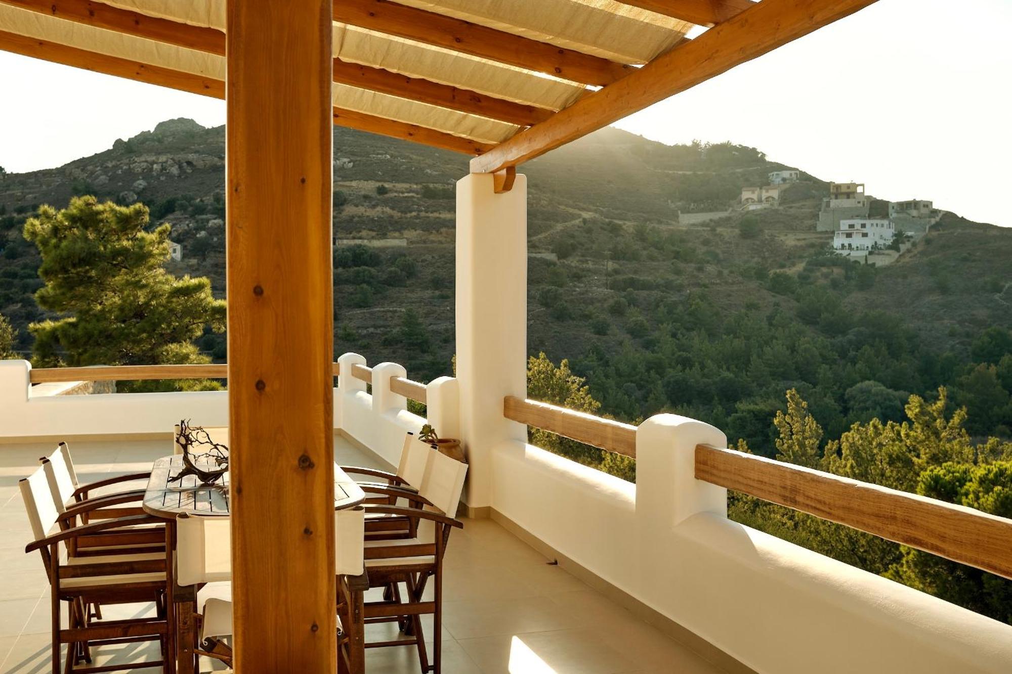 Haroupia Hillside Villa